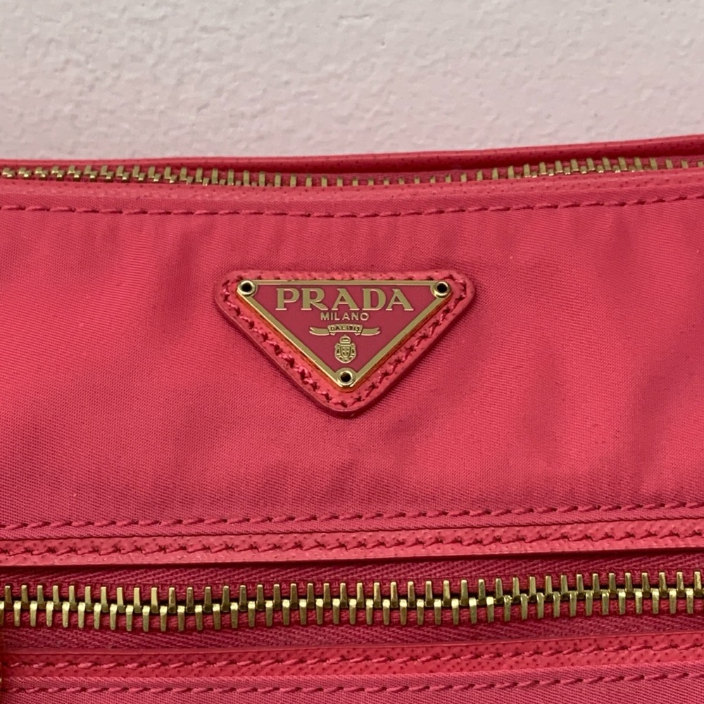 PRADA BN1834 Tessuto Saffiano Nylon Shoulder Bag in Peonia Pink - Picture 6 of 13